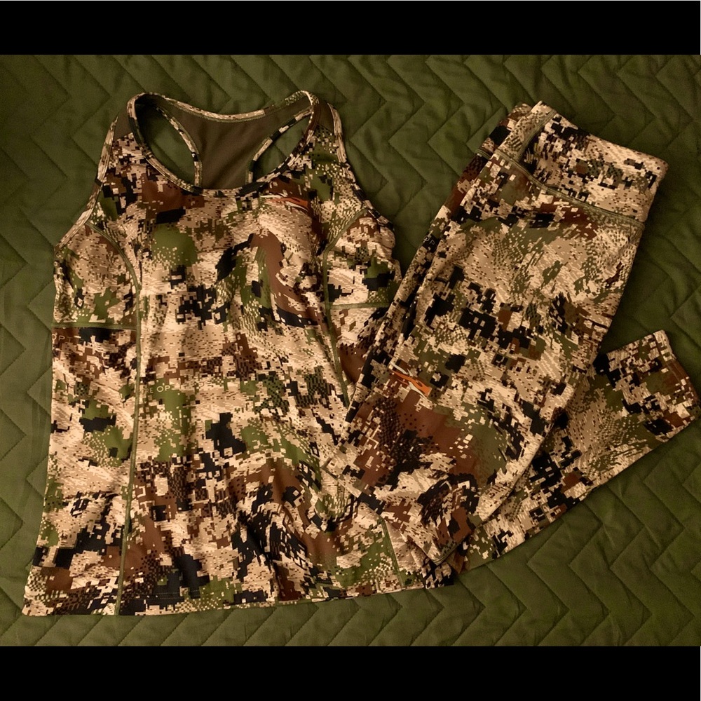 Sitka women’s bundle! Base layer tank and bottoms